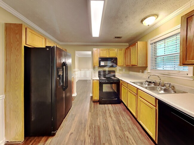 Building Photo - 1533 Virgil Pond Ln