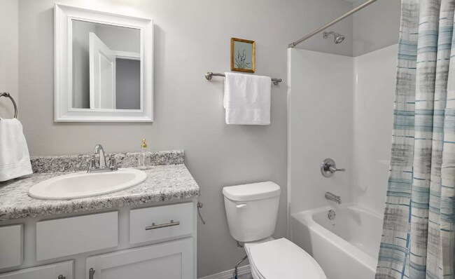 Foto del edificio - Newer Build- 3 Bedroom Home in Monett