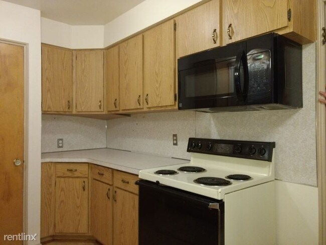 Building Photo - 3 br, 1 bath House - 3920 Bacon Ave