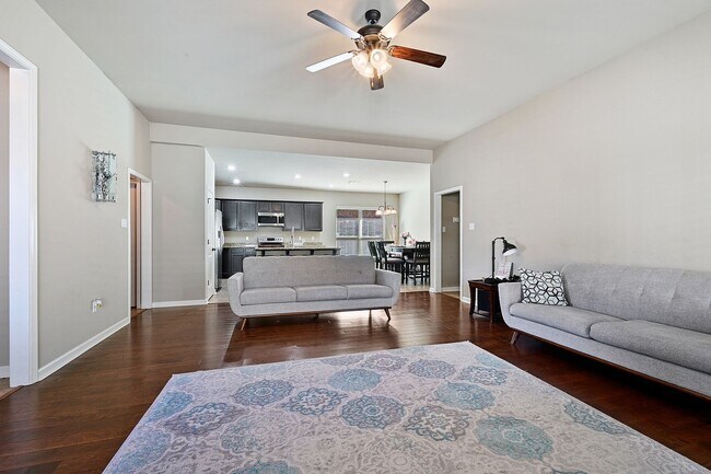 Building Photo - 4949 Sweet Birch Dr