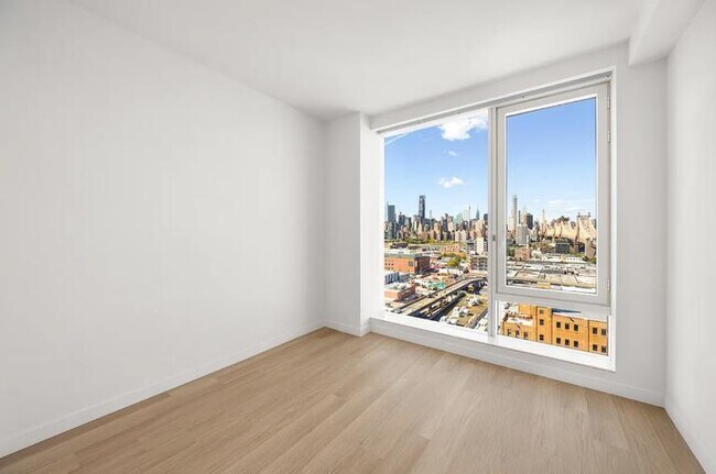 Foto del edificio - 1 bedroom in Queens NY 11101