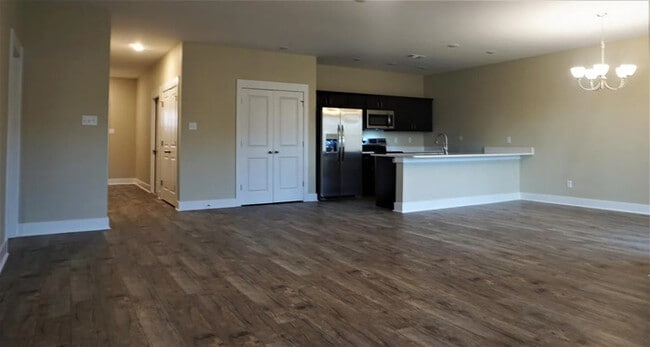 Building Photo - 3609 Leafy Pass