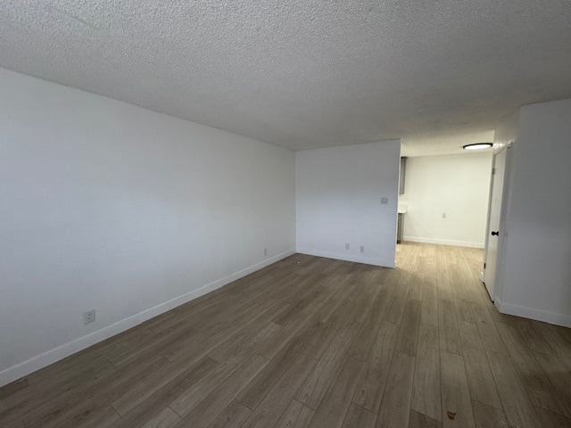 Foto del edificio - 5776 Rostrata Ave