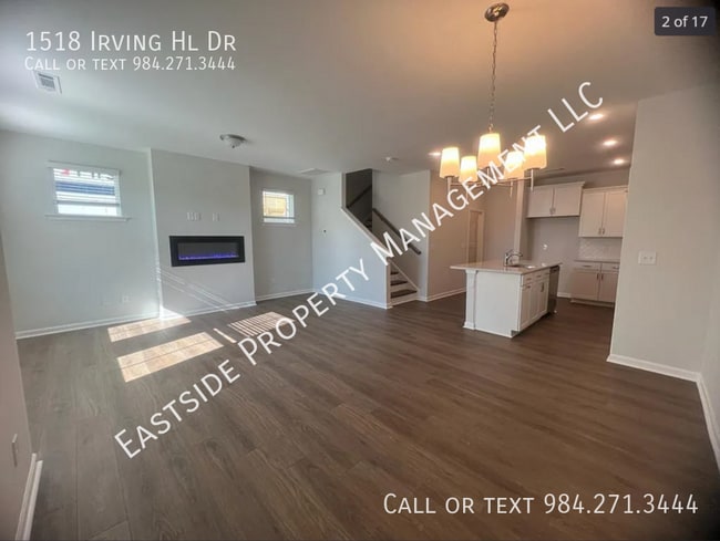 Building Photo - 1518 Irving Hl Dr