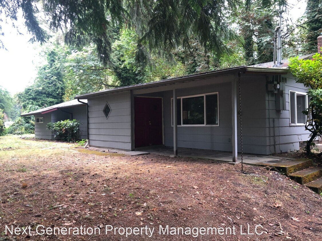 Primary Photo - 3 br, 2 bath House - 38535 McKenzie Hwy.