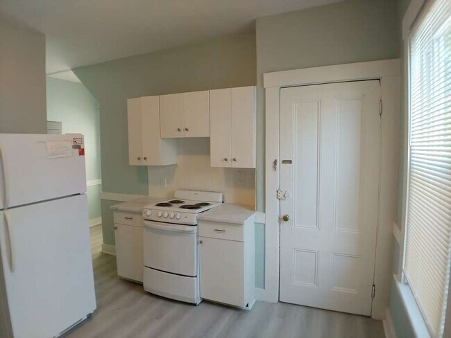 Foto del edificio - 30 Linden St