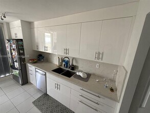 Building Photo - 9341 Collins Ave