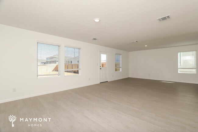 Foto del edificio - 14617 Kayden Rdg