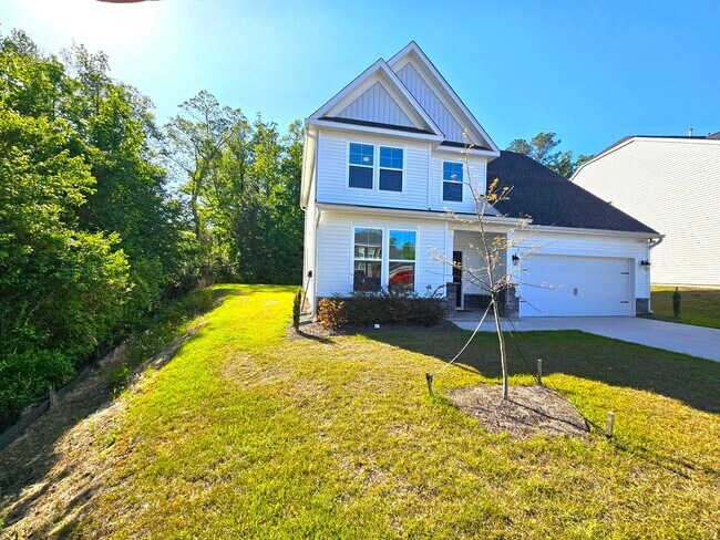 Foto del edificio - 698 Oak Br Pl