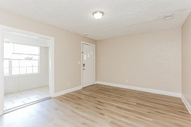Foto del edificio - 6514 N Pearl St