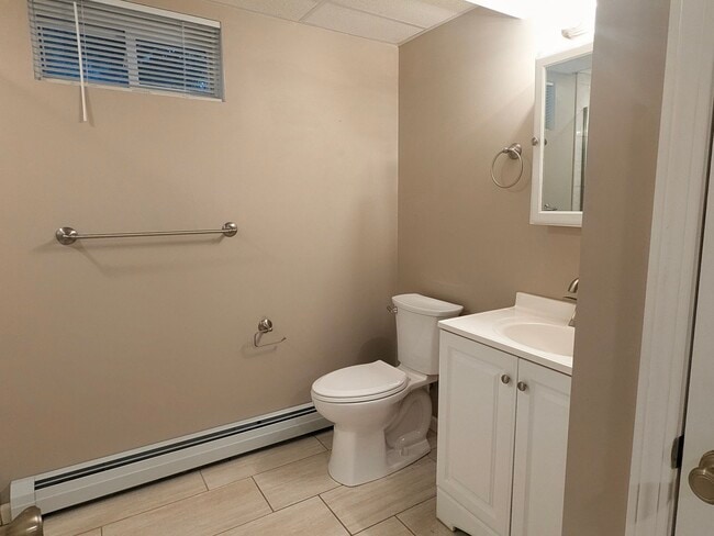 Foto del edificio - 17 Columbus Rd