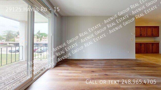Foto del edificio - 29125 Hayes Rd