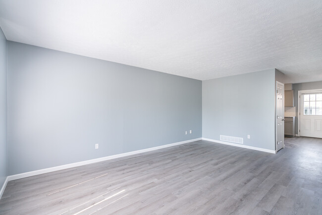 Building Photo - 7328 Bride Water Blvd