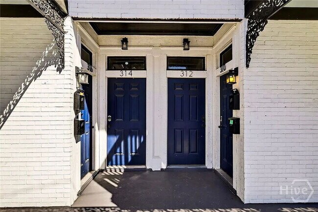 Foto del edificio - 312 W 42nd St