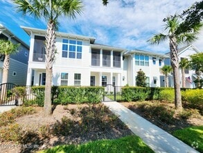 Building Photo - 541 Crestview Dr