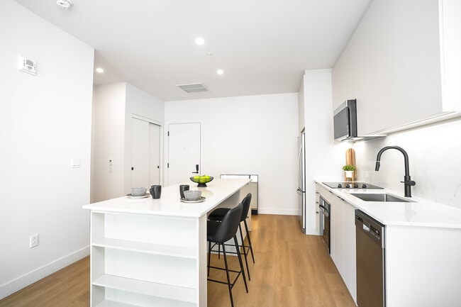 Photo du bâtiment - 1260 Rue Sherbrooke