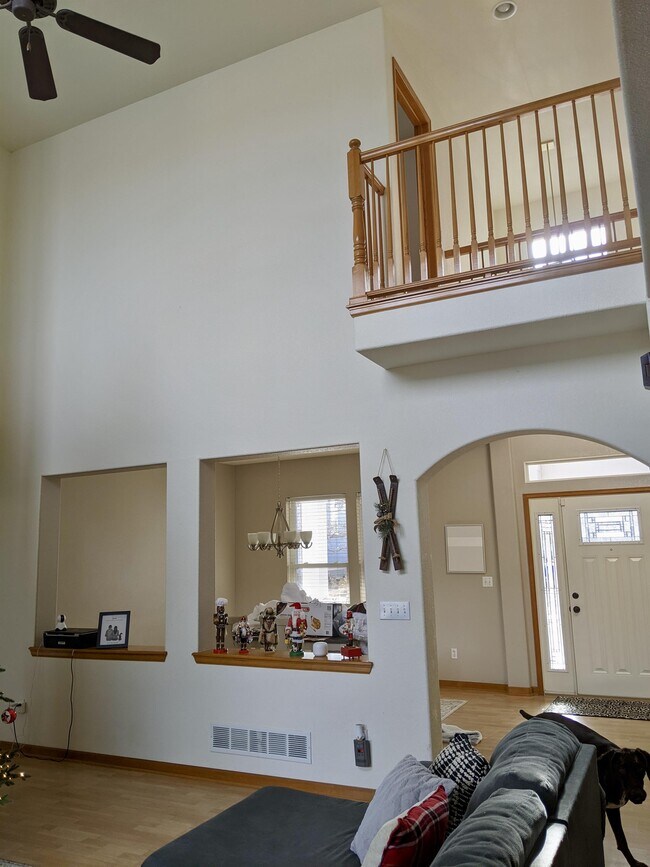 Foto del edificio - 5204 Mt Audubon St