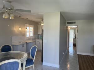 Building Photo - 133 Saxony Ln