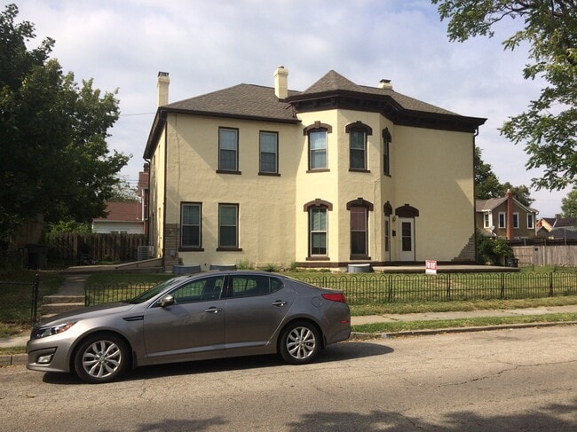 Photo - 228 James St Townhome