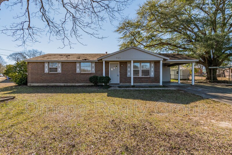 Primary Photo - 713 Mimosa Rd