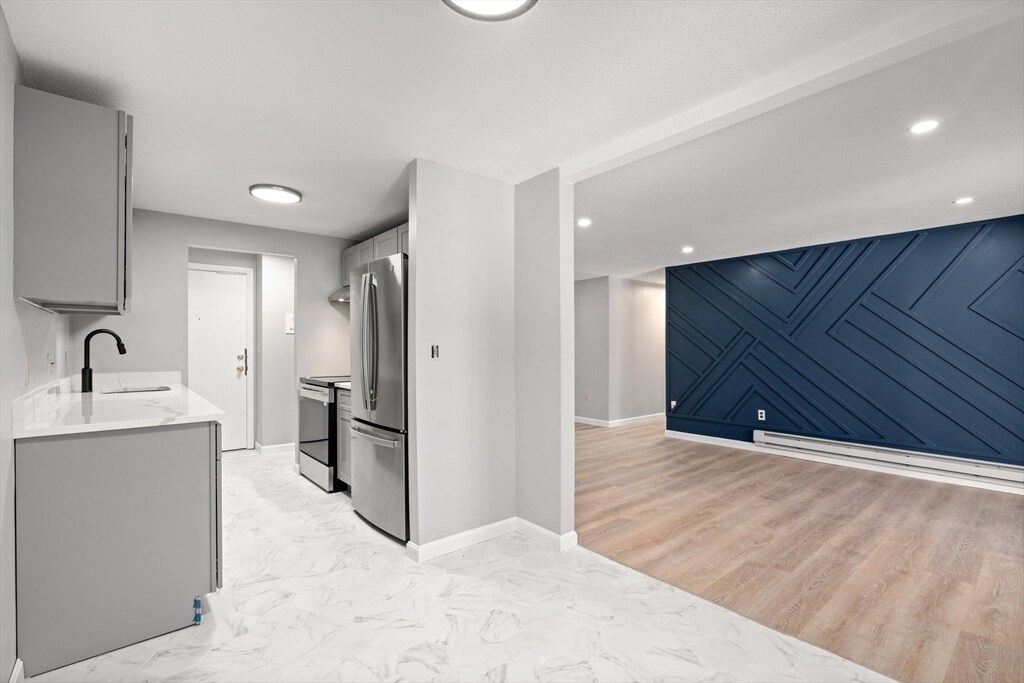 96 Main St Unit D5, Foxboro, MA 02035 Condo for Rent in Foxboro, MA