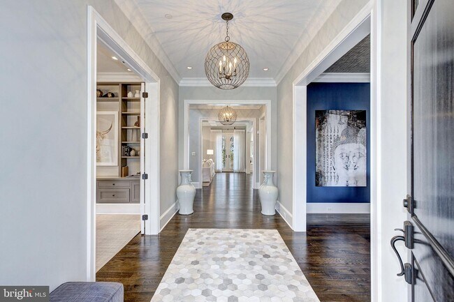 Foto del edificio - 6011 Neilwood Dr