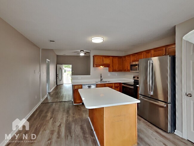 Building Photo - 5887 Tommy Joe Dr