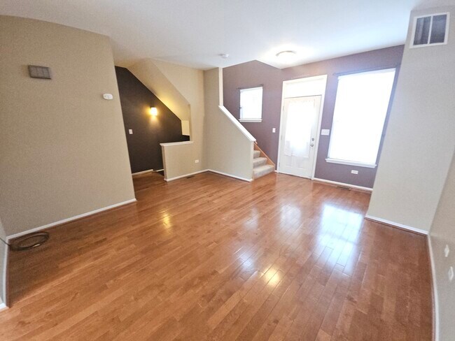 Foto del edificio - 466 Littleton Trail