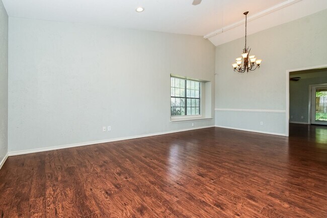 Building Photo - 3 BR/2BA | Newly Renovated Single Family Home | Fenced  backyard| In Rowlett!