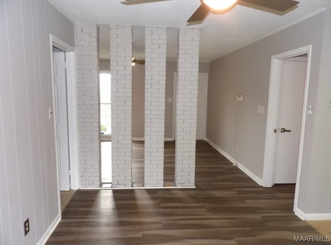 Building Photo - 441 Mulligan Dr