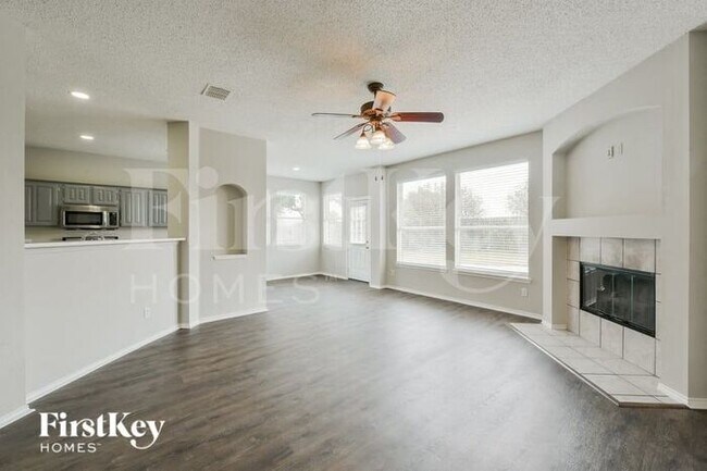 Foto del edificio - 1325 River Ridge Rd