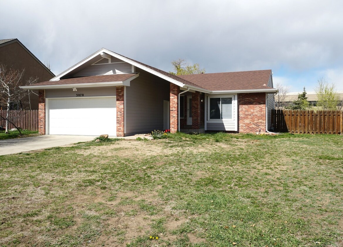 Photo - 3070 Mirage Drive