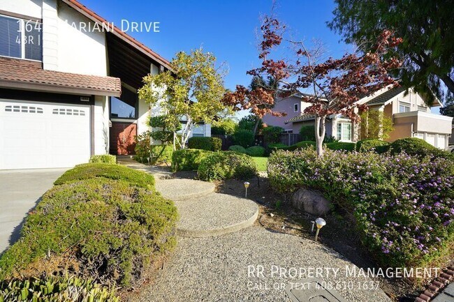 Foto del edificio - Beautifully Updated Home in Desirable Sunn...