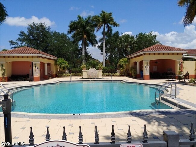 Foto del edificio - 10101 Villagio Palms Way