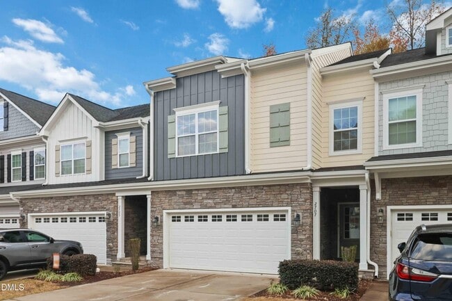 Building Photo - 2707 Masonboro Ferry Dr