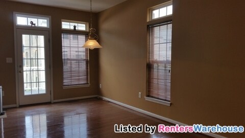 Building Photo - 1513 Martock Ln