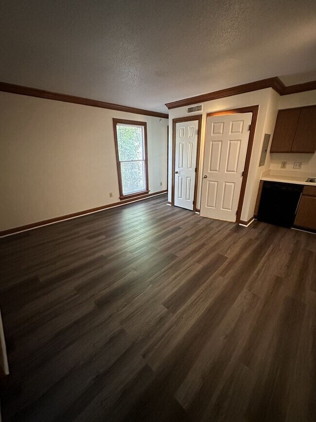 3506 Ivy Commons Dr, Raleigh, NC 27606 Condo for Rent in Raleigh, NC