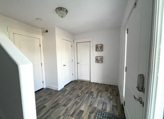 Foto del edificio - 1766 W Dalmeny Way