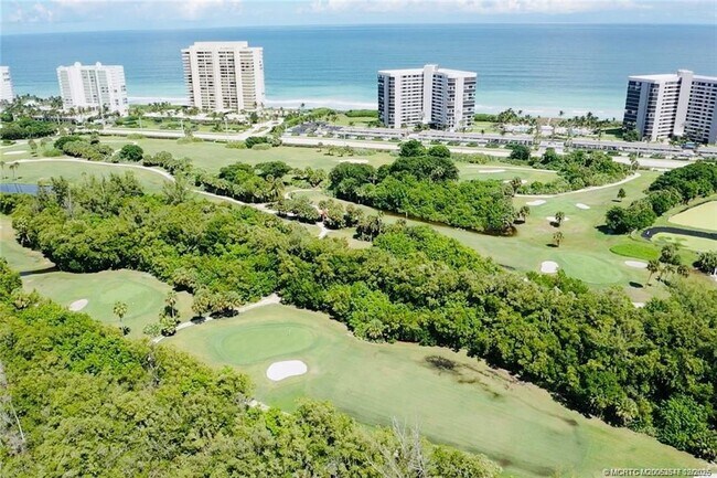 Foto del edificio - 8800 S Ocean Dr