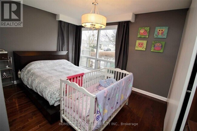 Photo du bâtiment - 348 Boisdale Ave