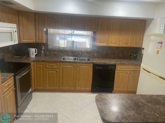 Foto principal - 660 Long Island Ave