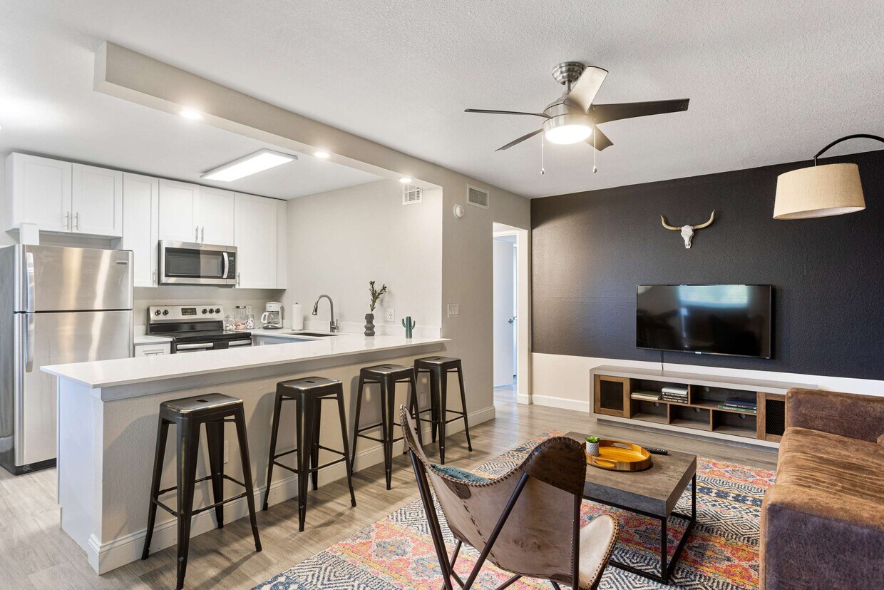 Avalon Apartments 3851 N 28th St Phoenix, AZ