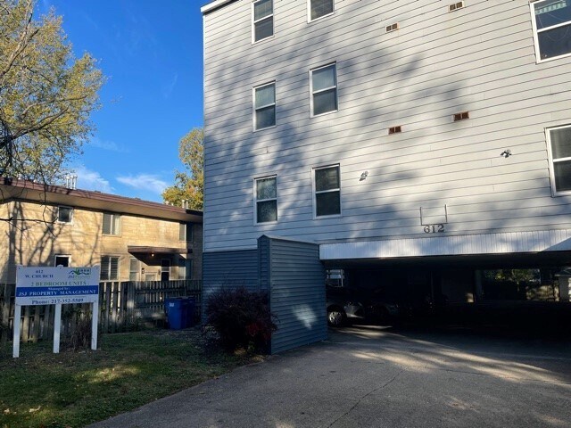 Foto principal - 612 W Church St