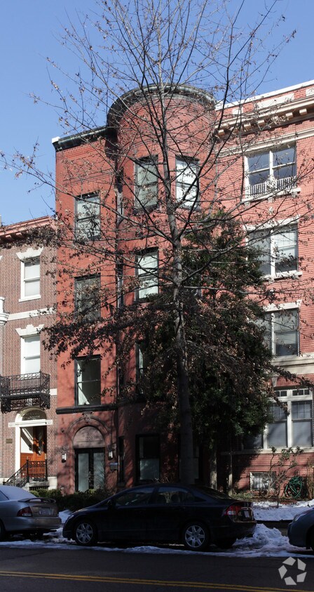 Building Photo - 1739 P St NW