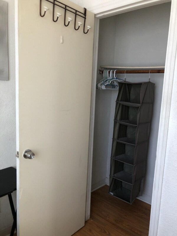 1221 Beacon Ave Unit 4, San Mateo, CA 94401 Room for Rent in San