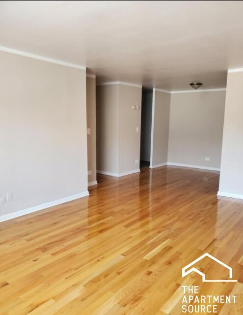 Building Photo - 1515 W Morse Ave