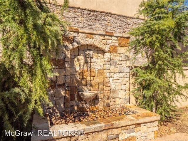 Foto del edificio - 4 br, 4 bath House - 11905 S. Kingston Ave.