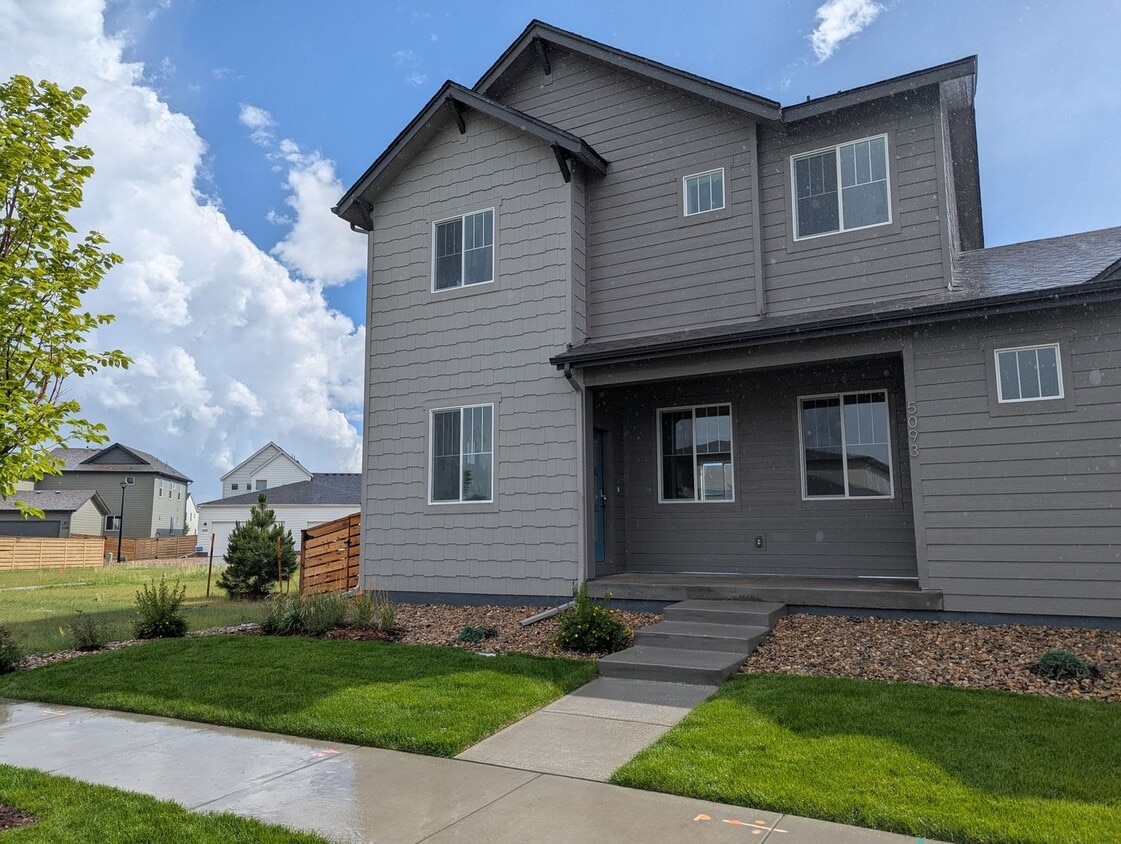 Primary Photo - BRAND NEW HOME FOR RENT IN TIMNATH TRAILSI...