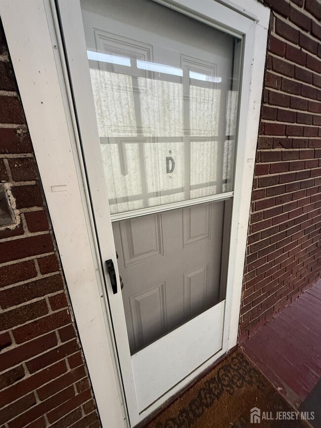 Building Photo - 69 W Somerset St