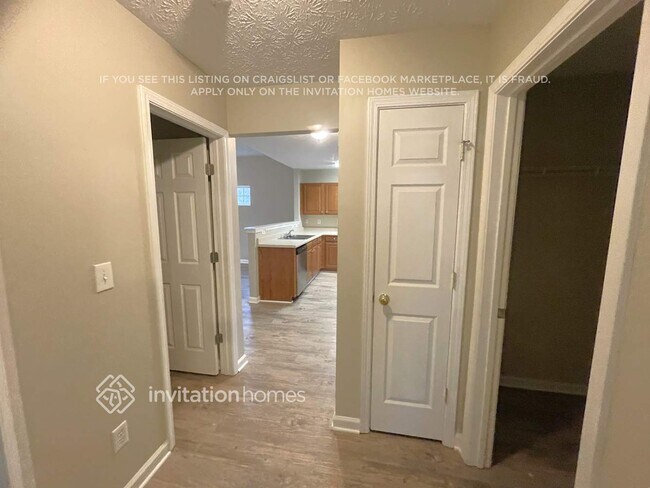 Foto del edificio - 81 Arrowhead Dr